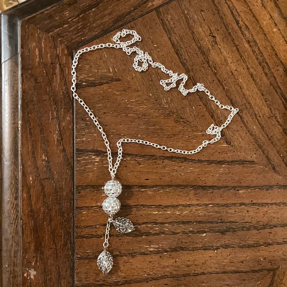 Long necklace